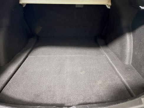 Used 2021 Tesla Model 3 Standard Range image 34