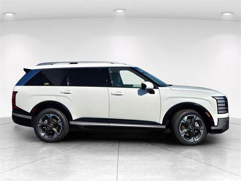 New 2026 Hyundai Palisade Limited image 2