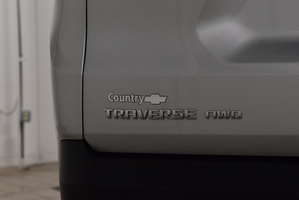 Used 2020 Chevrolet Traverse LT AWD/4WD image 22