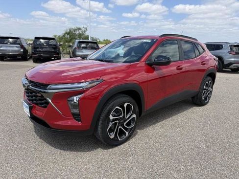 New 2026 Chevrolet Trax RS image 5