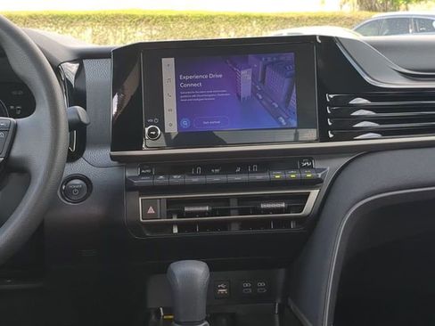 Certified 2025 Toyota Camry LE image 17