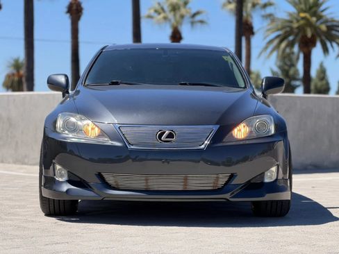 Used 2008 Lexus IS 350 w/ Premium Pkg RWD image 4