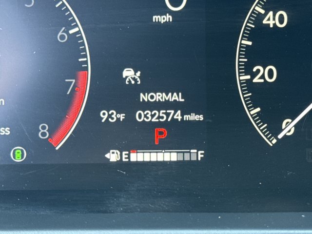 Used 2025 Honda HR-V Sport image 17