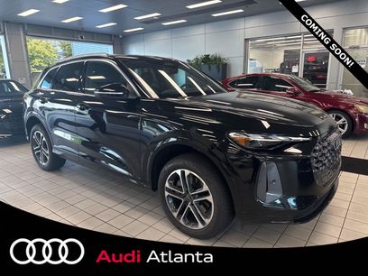Used 2025 Audi Q5 Premium w/ Convenience Package