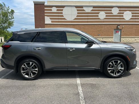 Used 2025 INFINITI QX60 Luxe FWD image 6