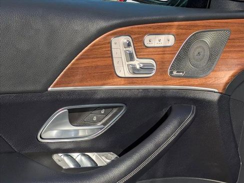 Used 2025 Mercedes-Benz GLE 350 4MATIC image 11