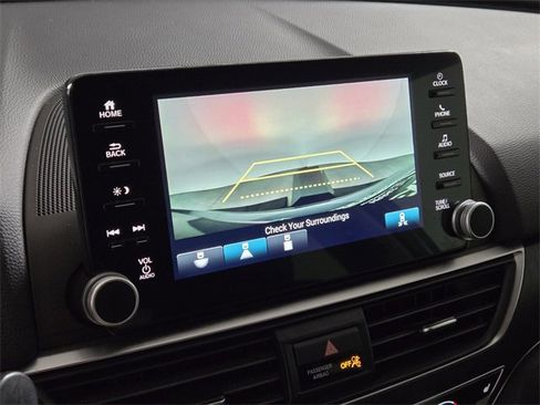 Used 2021 Honda Accord EX image 36