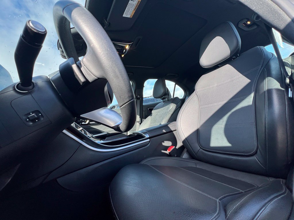 Used 2025 Mercedes-Benz C 300 4MATIC Sedan image 14