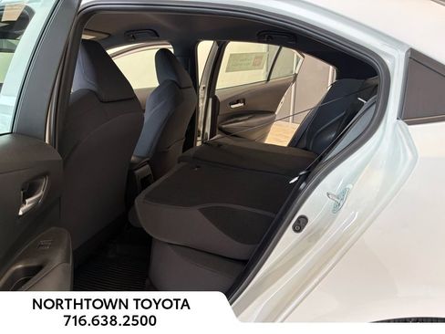 Used 2021 Toyota Corolla SE w/ Carpet Mat Package (TMS) image 18