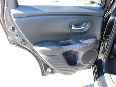 Used 2024 Honda HR-V Sport image 11