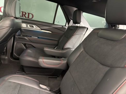 Used 2025 Ford Explorer ST w/ Sun And Sound Package image 13