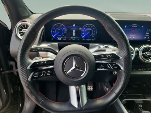 Used 2024 Mercedes-Benz EQB 350 4MATIC SUV image 9