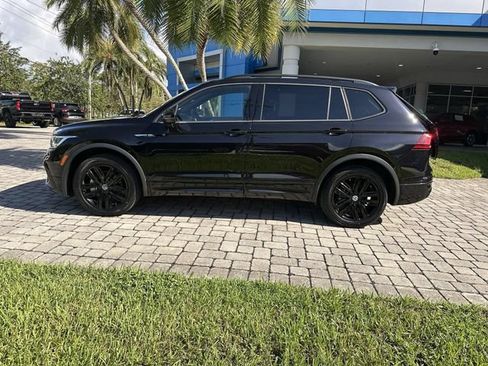 Used 2022 Volkswagen Tiguan SE R-Line FWD image 32