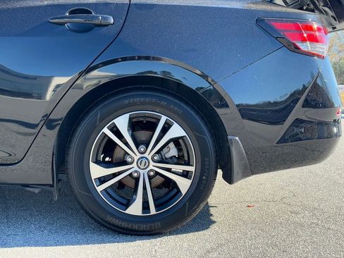 Used 2020 Nissan Sentra SV image 34