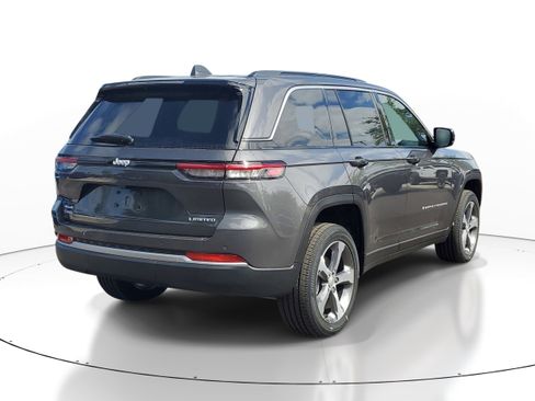 New 2026 Jeep Grand Cherokee Limited AWD/4WD image 4