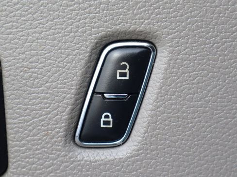 Used 2018 Ford F150 XL w/ Equipment Group 101A Mid image 15