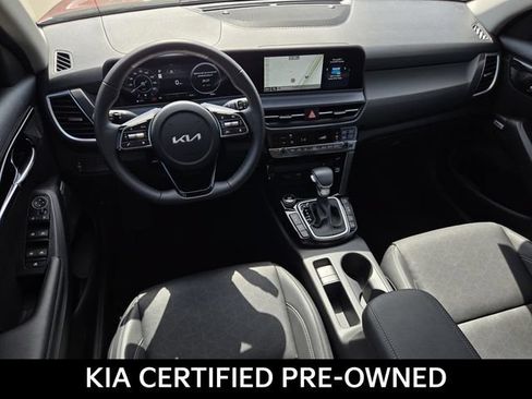 Certified 2026 Kia Seltos SX w/ SX Sunroof Package AWD/4WD image 19