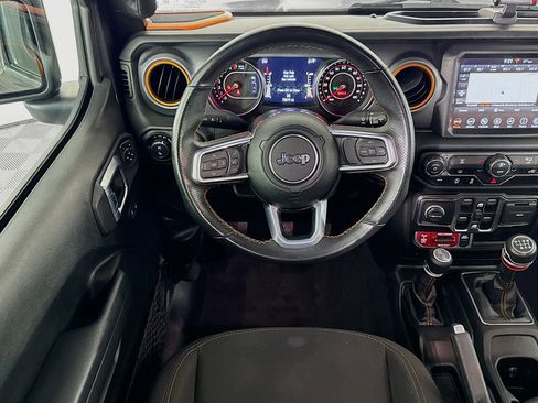 Used 2021 Jeep Gladiator Mojave image 16