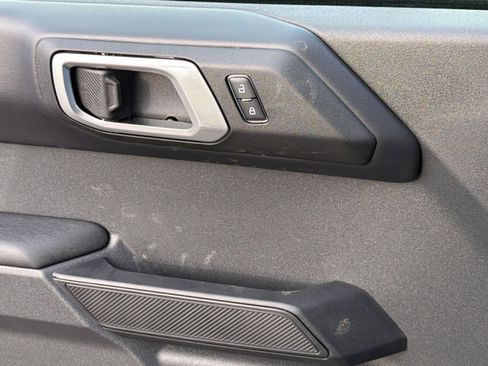 New 2025 Ford Bronco Outer Banks image 22