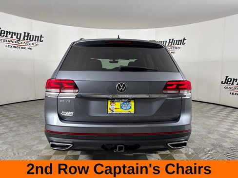Used 2023 Volkswagen Atlas SE w/ Panoramic Sunroof Package FWD image 7