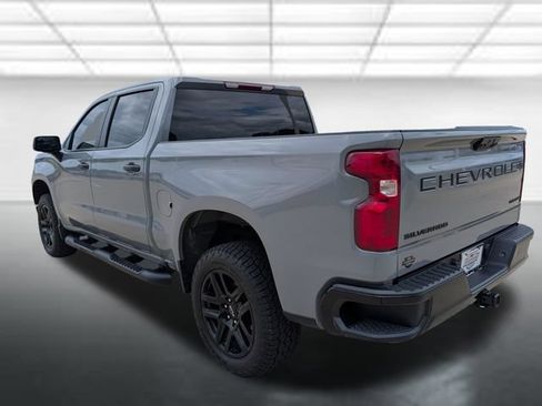 Used 2024 Chevrolet Silverado 1500 Custom Trail Boss w/ Turbomax Blackout Package AWD/4WD image 2