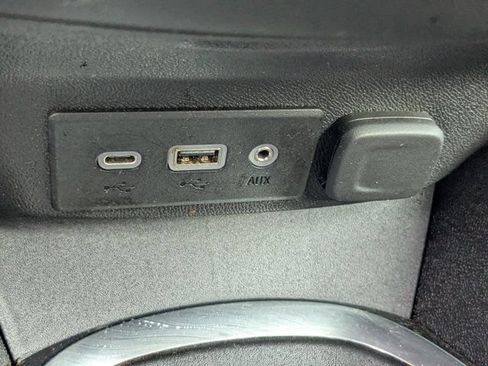 Used 2025 Chevrolet Malibu LT FWD image 26