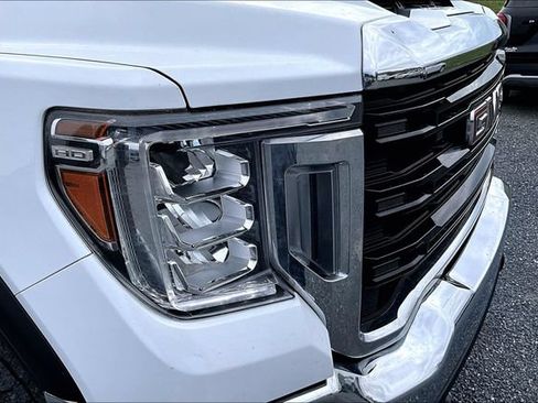 Used 2022 GMC Sierra 2500 Pro w/ Convenience Package AWD/4WD image 28