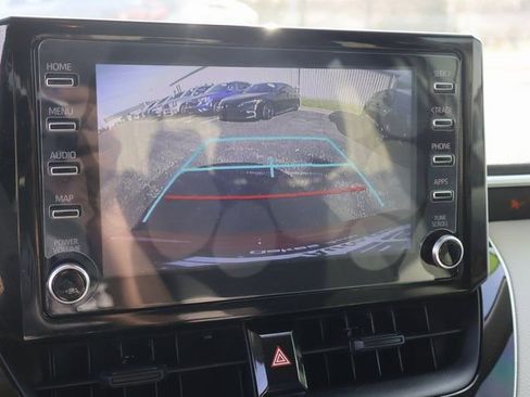 Used 2020 Toyota Corolla LE w/ LE Convenience Package image 30