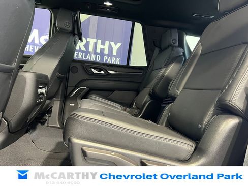 Used 2023 GMC Yukon Denali w/ Denali Reserve Package image 30