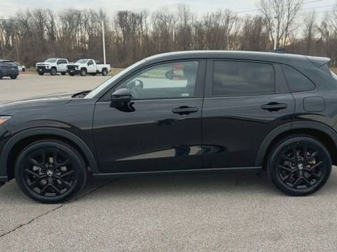 Used 2024 Honda HR-V Sport image 5