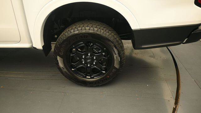 New 2026 Ford Ranger XLT w/ Black Appearance Package AWD/4WD image 9