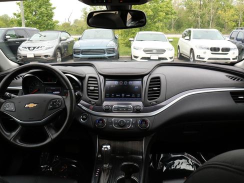 Used 2019 Chevrolet Impala LT w/ Sunroof and Spoiler Package FWD image 45