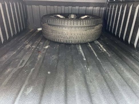 Used 2022 RAM 1500 Limited AWD/4WD image 11