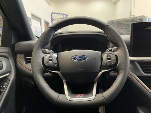 New 2026 Ford Explorer ST w/ Sun And Sound Package image 9