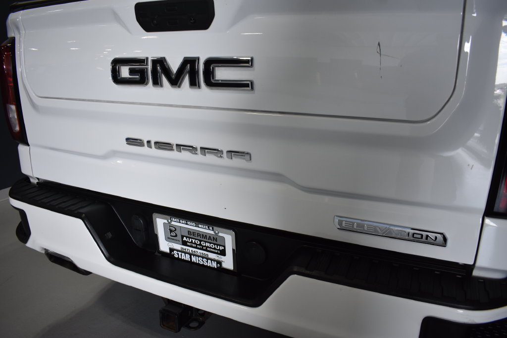 Used 2021 GMC Sierra 1500 Elevation w/ LPO, Elevation Black Package AWD/4WD image 12