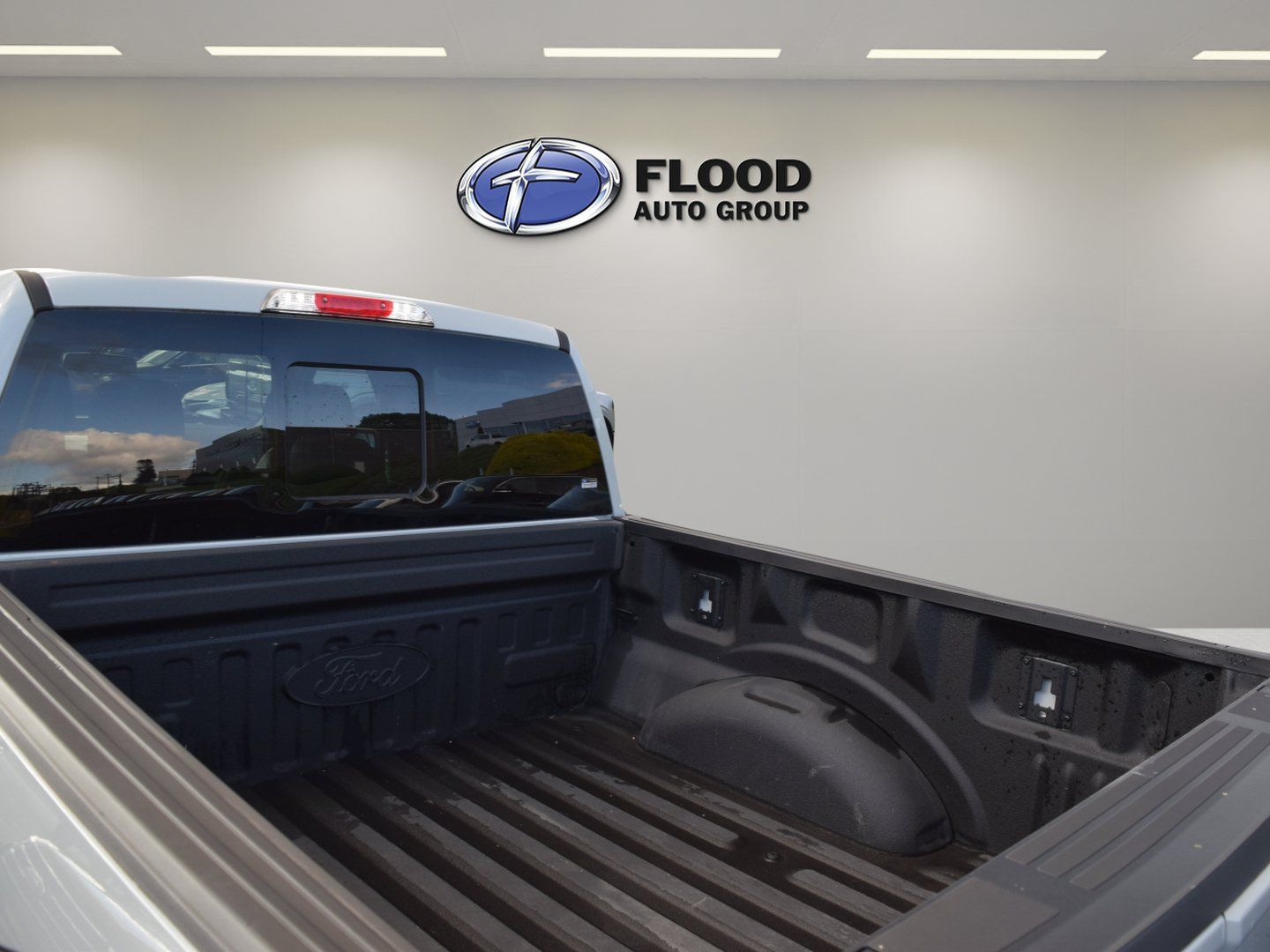 Used 2023 Ford F150 Lariat w/ Equipment Group 502A High AWD/4WD image 7