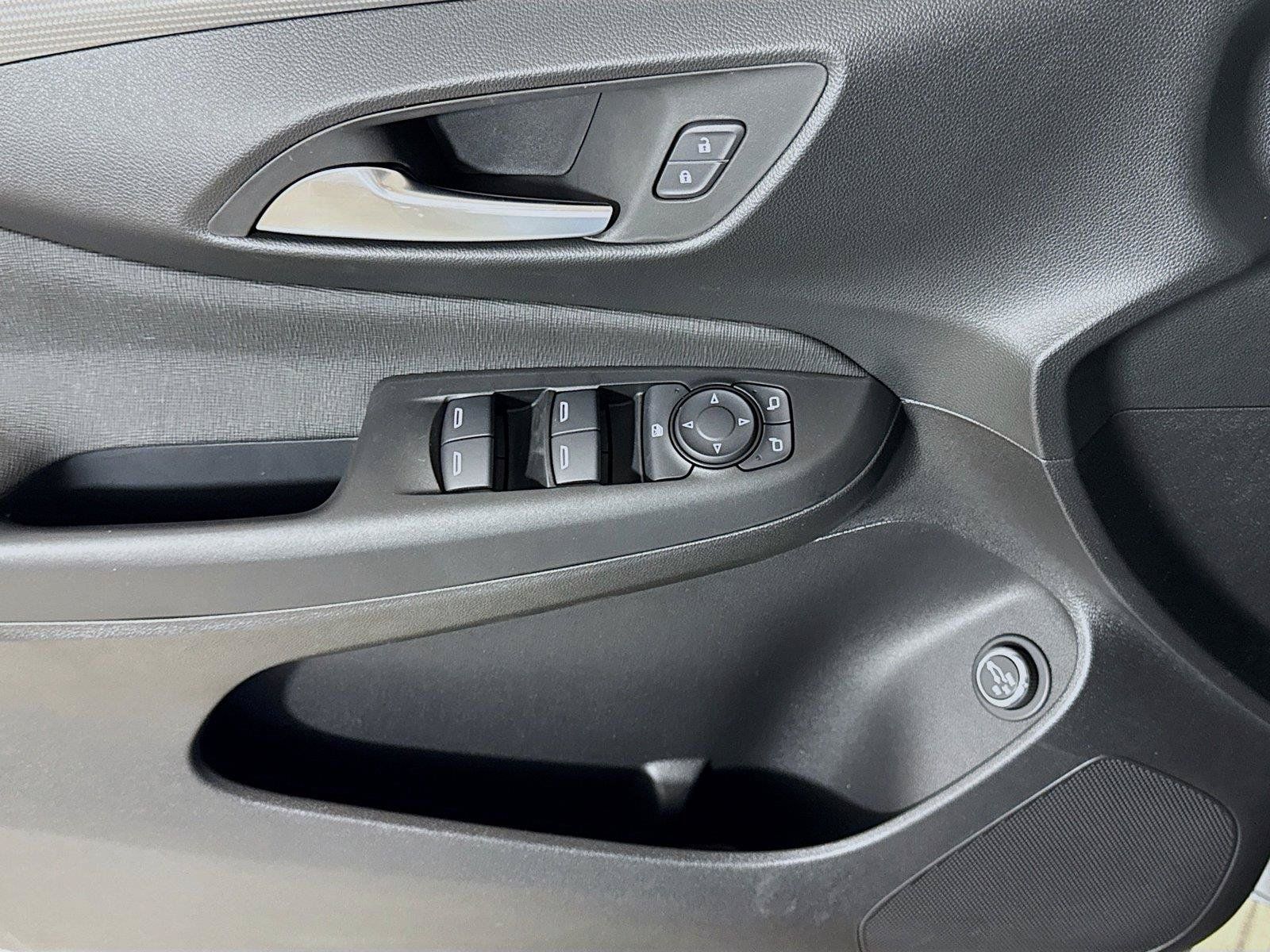 New 2026 Buick Envista Avenir FWD image 15