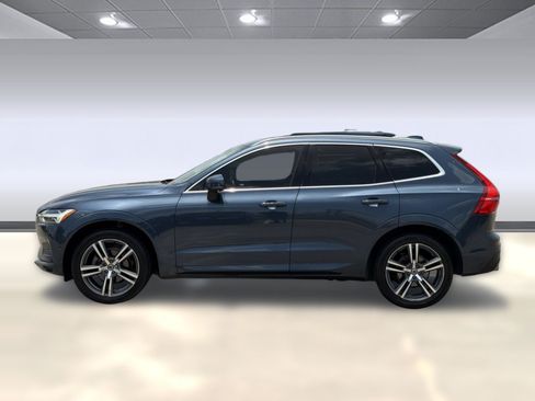 Used 2019 Volvo XC60 T5 Momentum FWD image 2