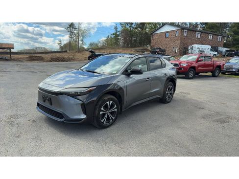 Used 2024 Toyota bZ4X AWD w/ Weather Package image 1