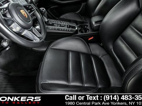 Used 2018 Porsche Macan GTS AWD/4WD image 14