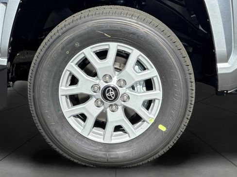 New 2026 Toyota Tacoma SR5 image 32