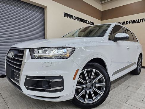 Used 2017 Audi Q7 3.0T Prestige w/ Prestige Package image 1