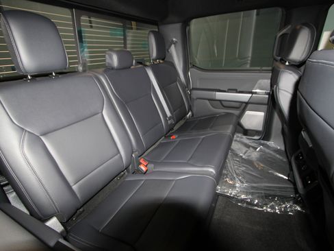 New 2025 Ford F150 XLT w/ Equipment Group 303A High image 24