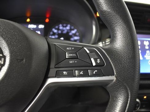 Used 2024 Nissan Kicks SV FWD image 15