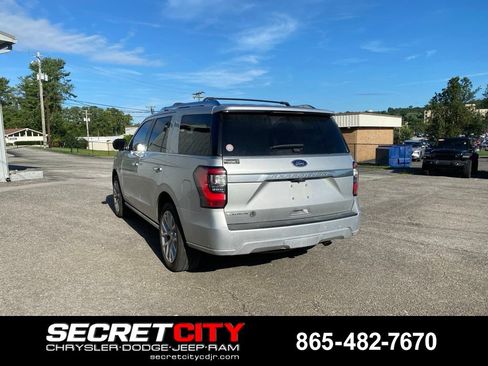 Used 2018 Ford Expedition Platinum AWD/4WD image 7