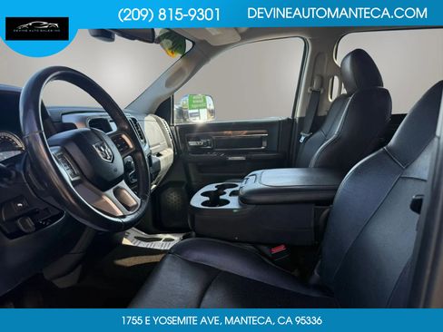 Used 2016 RAM 1500 Laramie w/ Convenience Group image 12