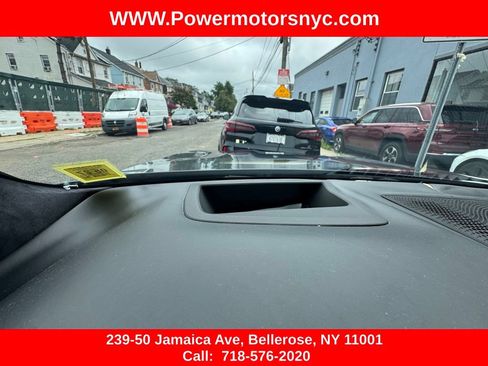 Used 2022 BMW X7 xDrive40i w/ M Sport Package AWD/4WD image 33
