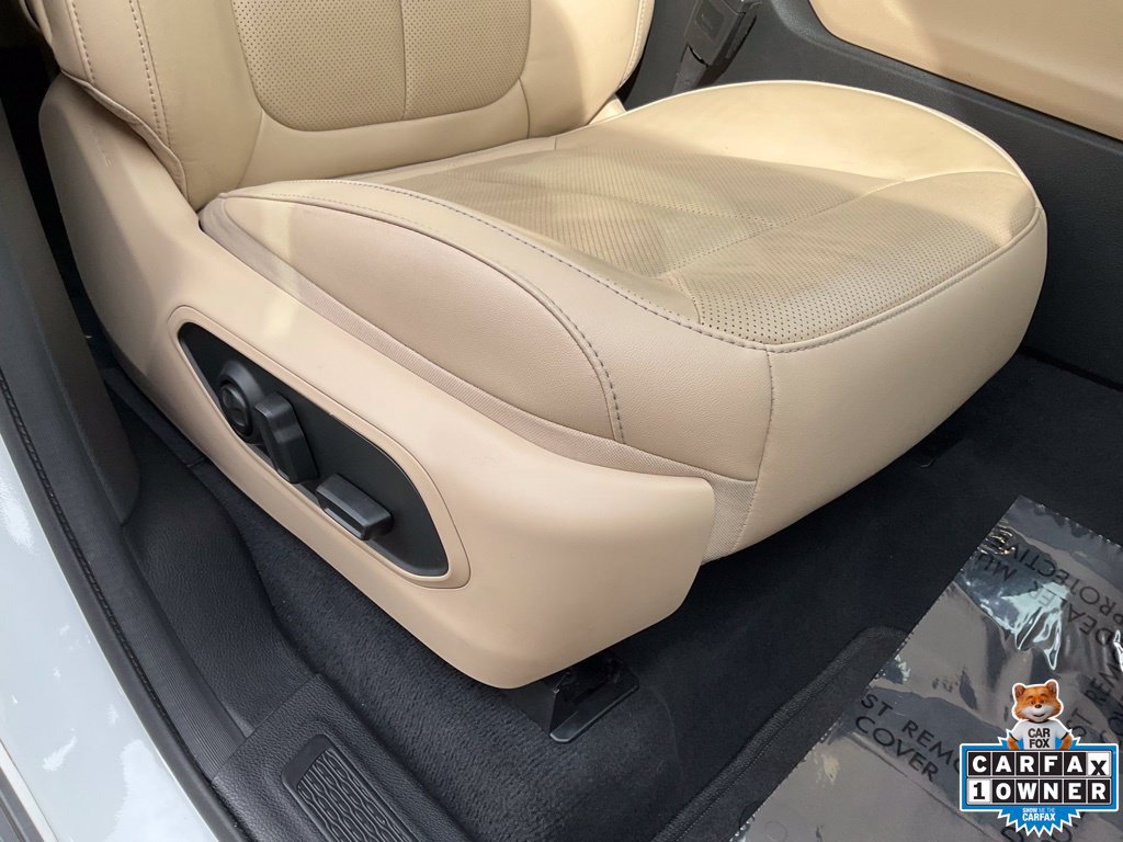 Used 2023 Jeep Grand Cherokee 4WD 4xe w/ Luxury Tech Group II image 63
