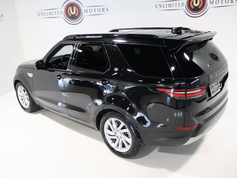 Used 2018 Land Rover Discovery HSE image 11