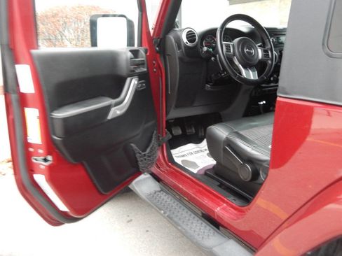 Used 2012 Jeep Wrangler Sport image 24